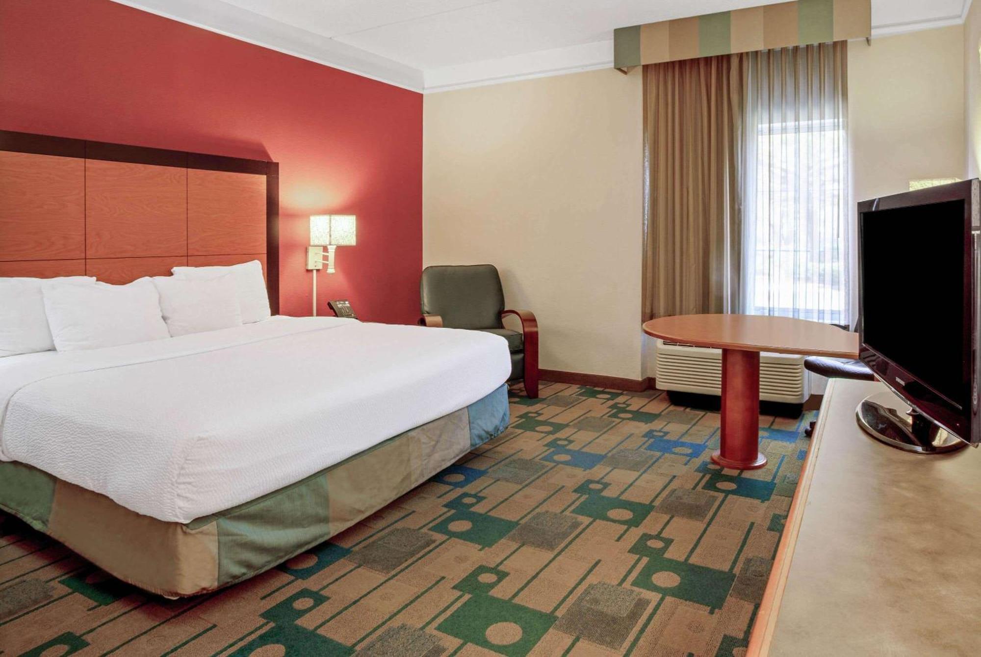 La Quinta By Wyndham Winston-Salem Hotel Ngoại thất bức ảnh
