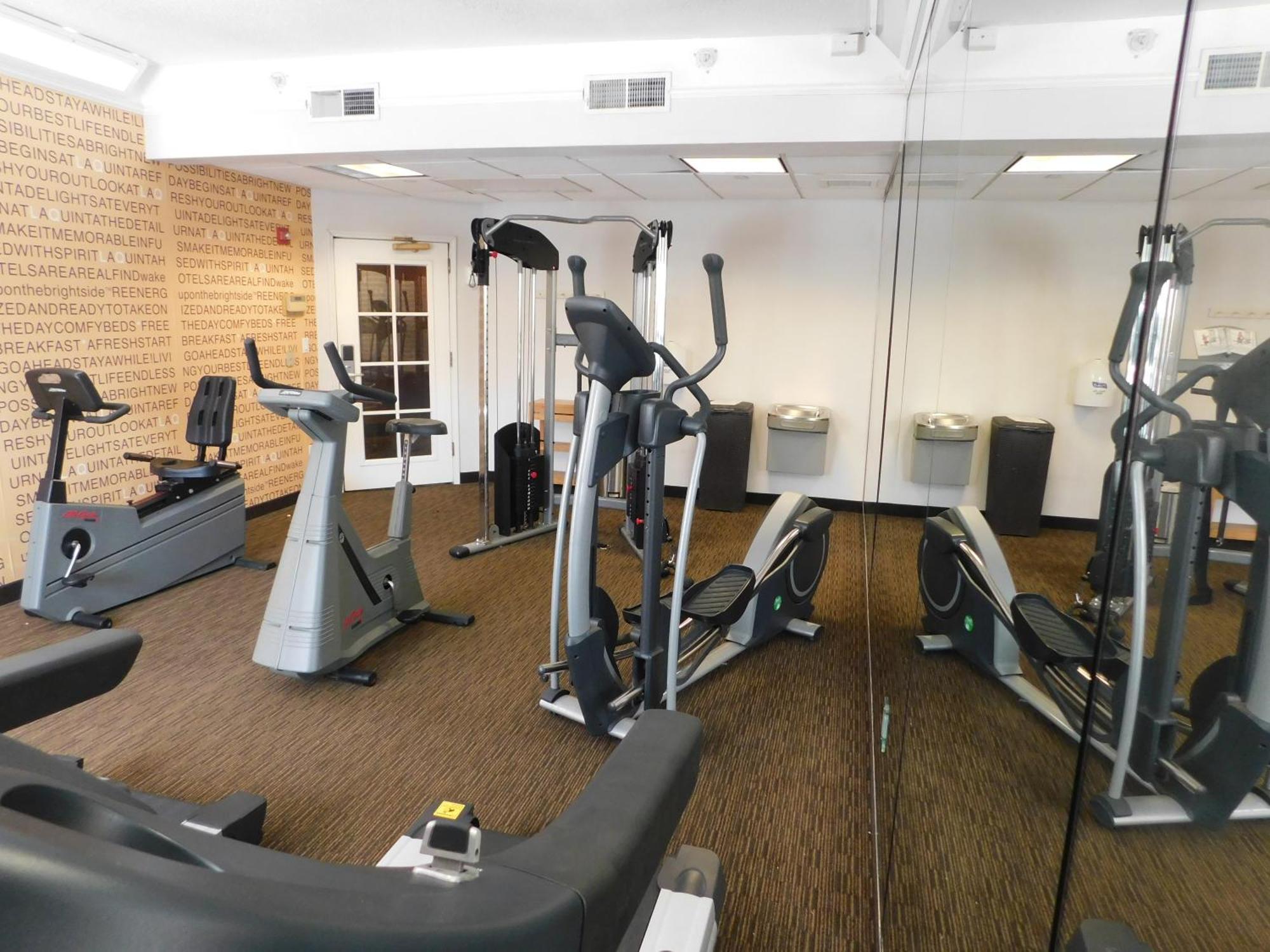 La Quinta By Wyndham Winston-Salem Hotel Ngoại thất bức ảnh