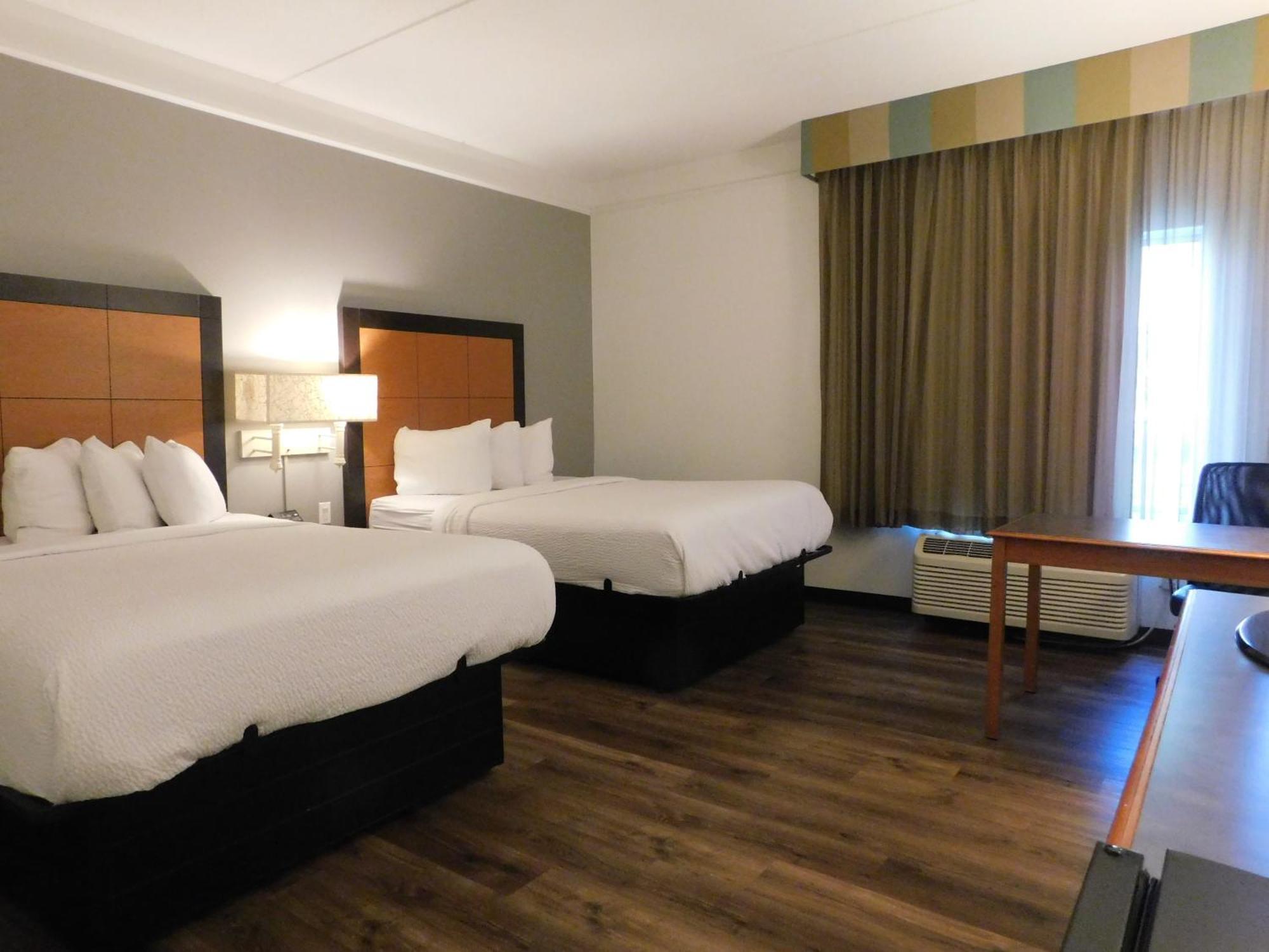 La Quinta By Wyndham Winston-Salem Hotel Ngoại thất bức ảnh